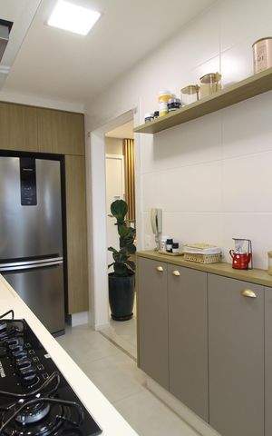 Apartamento à venda com 85m², 2 quartos e 2 vagasCozinha