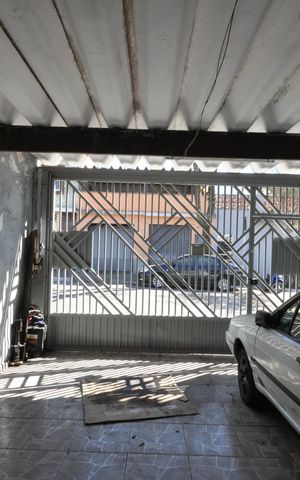 Casa à venda com 90m², 3 quartos e 2 vagasGaragem