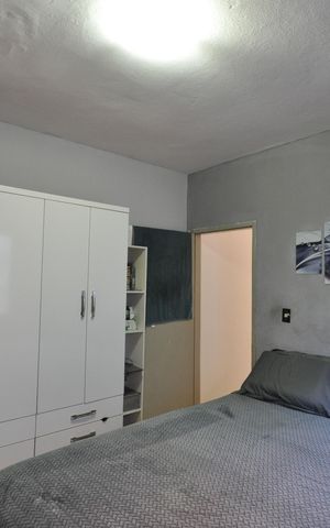 Casa à venda com 90m², 3 quartos e 2 vagasQuarto 3