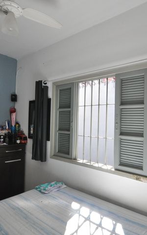 Casa à venda com 90m², 3 quartos e 2 vagasQuarto 2