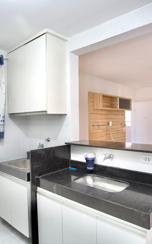 Apartamento para alugar com 45m², 2 quartos e 1 vaga Apartamento para alugar com 45m², 2 quartos e 1 vagaCozinha e Área de Serviço