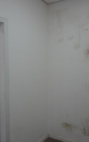 Casa de condomínio à venda com 300m², 3 quartos e 4 vagasCloset da suíte 1