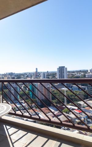 Apartamento à venda com 110m², 3 quartos e 2 vagasSacada
