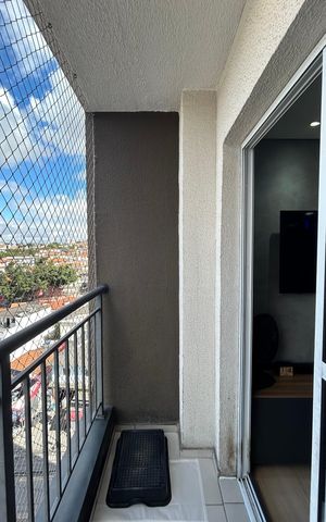 Apartamento à venda com 42m², 2 quartos e sem vaga Apartamento à venda com 42m², 2 quartos e sem vagaVaranda