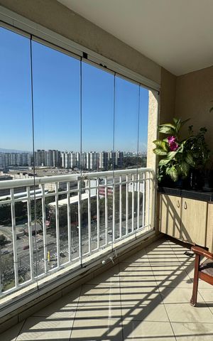 Apartamento à venda com 113m², 3 quartos e 2 vagas Apartamento à venda com 113m², 3 quartos e 2 vagasVaranda