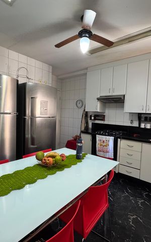 Apartamento à venda com 113m², 3 quartos e 2 vagas Apartamento à venda com 113m², 3 quartos e 2 vagasCozinha