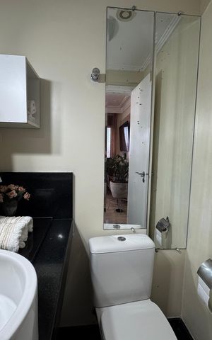 Apartamento à venda com 113m², 3 quartos e 2 vagas Apartamento à venda com 113m², 3 quartos e 2 vagasLavabo
