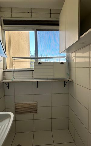 Apartamento à venda com 42m², 2 quartos e 1 vaga Apartamento à venda com 42m², 2 quartos e 1 vagaÁrea de Serviço