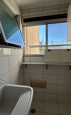 Apartamento à venda com 42m², 2 quartos e 1 vaga Apartamento à venda com 42m², 2 quartos e 1 vagaÁrea de Serviço