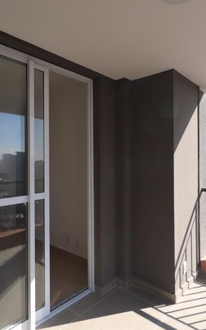 Apartamento para alugar com 42m², 2 quartos e sem vagaSacada