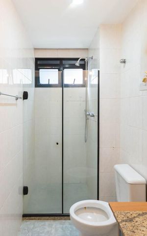 Apartamento para alugar com 120m², 2 quartos e 2 vagasBanheiro