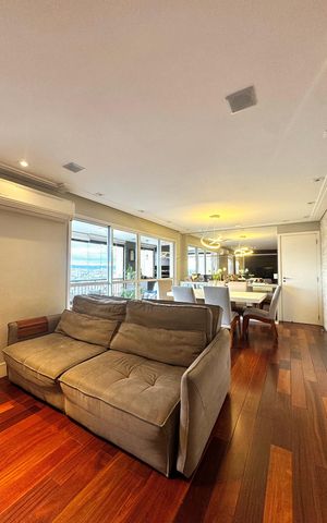 Apartamento à venda com 129m², 3 quartos e sem vaga