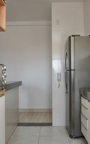 Apartamento para alugar com 56m², 2 quartos e 2 vagas Apartamento para alugar com 56m², 2 quartos e 2 vagasCozinha e Área de Serviço