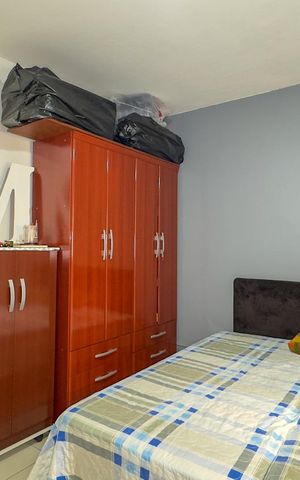 Casa à venda com 221m², 3 quartos e 2 vagasQuarto 2