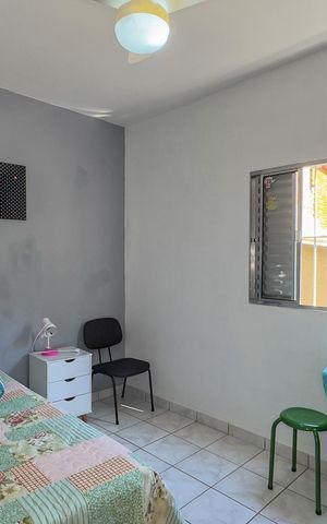 Casa à venda com 221m², 3 quartos e 2 vagasQuarto 3