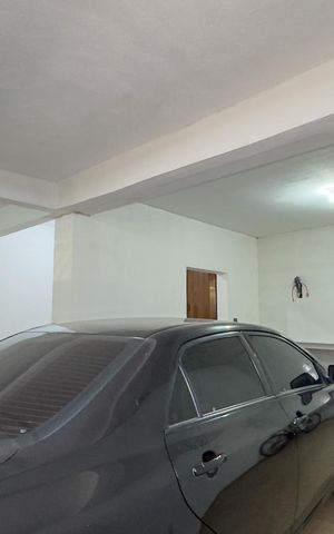 Casa à venda com 221m², 3 quartos e 2 vagasGaragem