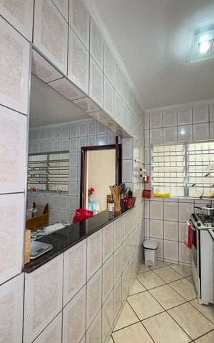 Casa à venda com 221m², 3 quartos e 2 vagasCozinha