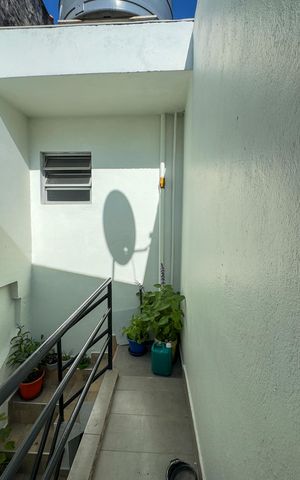 Casa à venda com 221m², 3 quartos e 2 vagasCorredor