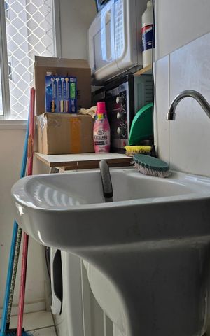 Apartamento à venda com 36m², 2 quartos e 1 vaga Apartamento à venda com 36m², 2 quartos e 1 vagaCozinha e Área de Serviço