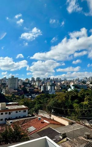 Apartamento à venda com 81m², 3 quartos e 2 vagas Apartamento à venda com 81m², 3 quartos e 2 vagasVista