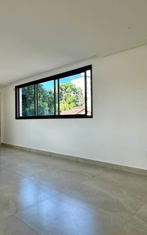 Apartamento à venda com 81m², 3 quartos e 2 vagas Apartamento à venda com 81m², 3 quartos e 2 vagasSala