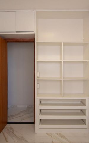 Casa à venda com 180m², 3 quartos e 3 vagas Casa à venda com 180m², 3 quartos e 3 vagasQuarto 1