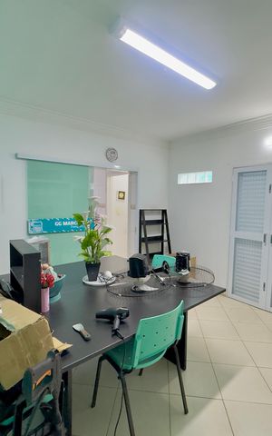 Casa à venda com 200m², 3 quartos e 4 vagas Casa à venda com 200m², 3 quartos e 4 vagasSala de Jantar