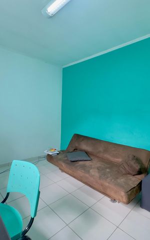 Casa à venda com 200m², 3 quartos e 4 vagas Casa à venda com 200m², 3 quartos e 4 vagasQuarto 2