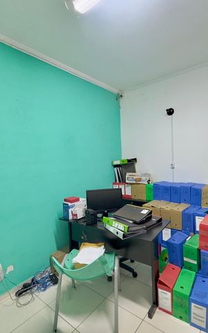 Casa à venda com 200m², 3 quartos e 4 vagas Casa à venda com 200m², 3 quartos e 4 vagasQuarto 1