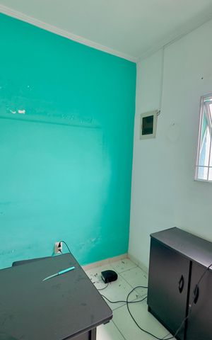 Casa à venda com 200m², 3 quartos e 4 vagas Casa à venda com 200m², 3 quartos e 4 vagasEscritório