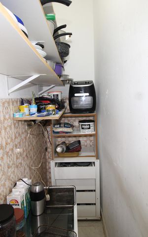 Casa à venda com 200m², 2 quartos e 4 vagasDespensa