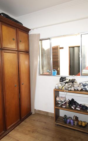 Casa à venda com 200m², 2 quartos e 4 vagasQuarto 2