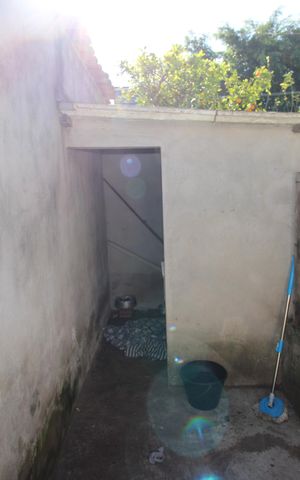 Casa à venda com 200m², 2 quartos e 4 vagasQuintal