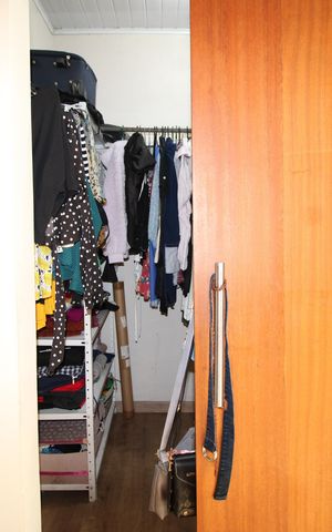 Casa à venda com 200m², 2 quartos e 4 vagasCloset da suíte 1
