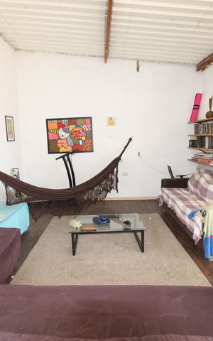 Casa à venda com 200m², 2 quartos e 4 vagasSala 3