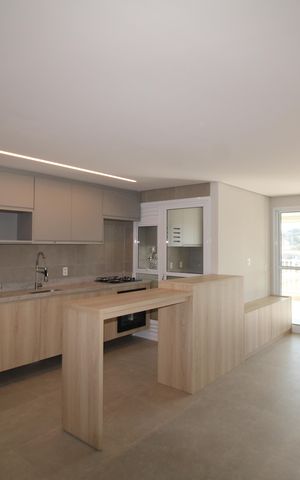 Apartamento para alugar com 100m², 2 quartos e 2 vagasSala / Cozinha