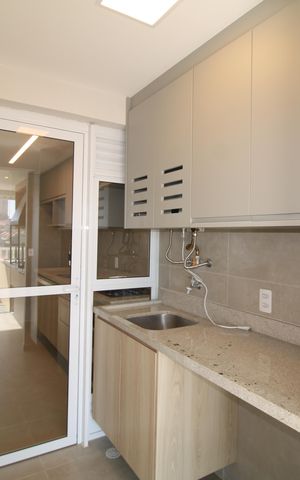 Apartamento para alugar com 100m², 2 quartos e 2 vagasSala / Cozinha