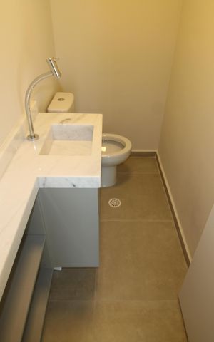 Apartamento para alugar com 100m², 2 quartos e 2 vagasLavabo