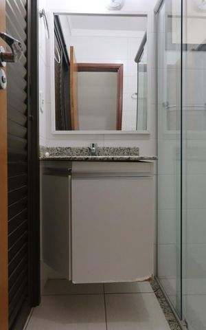 Apartamento para alugar com 107m², 3 quartos e 2 vagas Apartamento para alugar com 107m², 3 quartos e 2 vagasBanheiro da Suíte 1