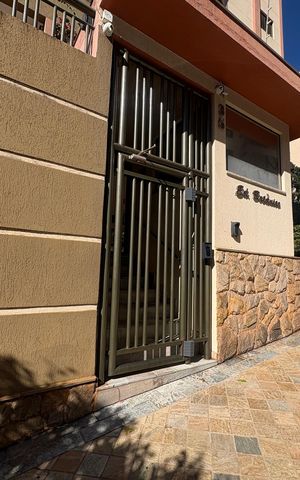 Apartamento para alugar com 107m², 3 quartos e 2 vagas Apartamento para alugar com 107m², 3 quartos e 2 vagasFachada