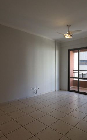 Apartamento para alugar com 107m², 3 quartos e 2 vagas Apartamento para alugar com 107m², 3 quartos e 2 vagasSala