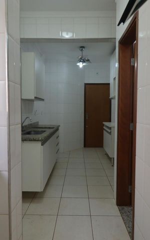 Apartamento para alugar com 107m², 3 quartos e 2 vagas Apartamento para alugar com 107m², 3 quartos e 2 vagasCozinha