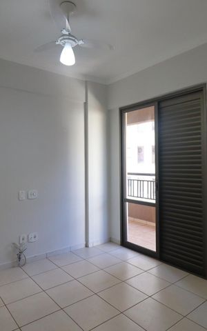 Apartamento para alugar com 107m², 3 quartos e 2 vagas Apartamento para alugar com 107m², 3 quartos e 2 vagasSuíte 2