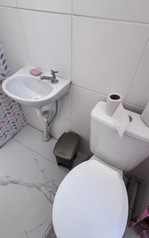 Apartamento para alugar com 45m², 2 quartos e 1 vaga Apartamento para alugar com 45m², 2 quartos e 1 vagaBanheiro