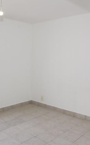 Apartamento para alugar com 100m², 3 quartos e 1 vaga Apartamento para alugar com 100m², 3 quartos e 1 vagaSuíte