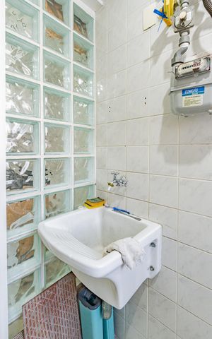 Apartamento à venda com 64m², 2 quartos e 2 vagas Apartamento à venda com 64m², 2 quartos e 2 vagasÁrea de Serviço