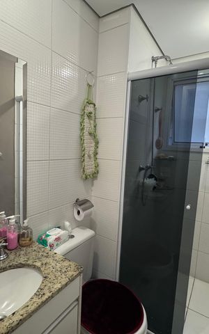 Apartamento para alugar com 110m², 2 quartos e 1 vaga Apartamento para alugar com 110m², 2 quartos e 1 vagaBanheiro da Suíte