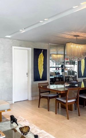 Apartamento à venda com 134m², 4 quartos e 2 vagas Apartamento à venda com 134m², 4 quartos e 2 vagasSala