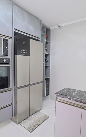 Casa para alugar com 210m², 3 quartos e 2 vagasCozinha