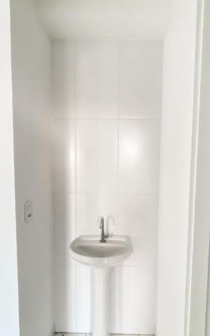 Apartamento à venda com 39m², 2 quartos e sem vagaBanheiro 